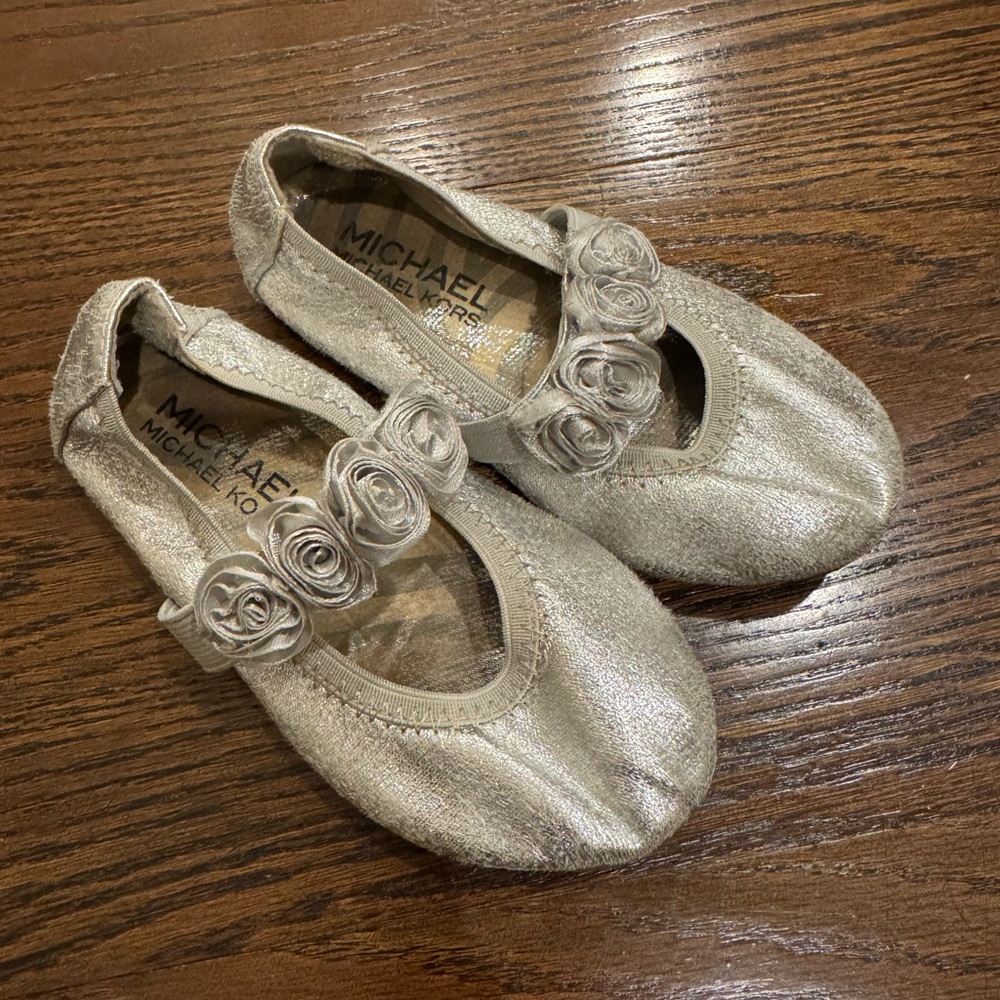 Michael Kors Glittering Silver Kids Dress Shoes